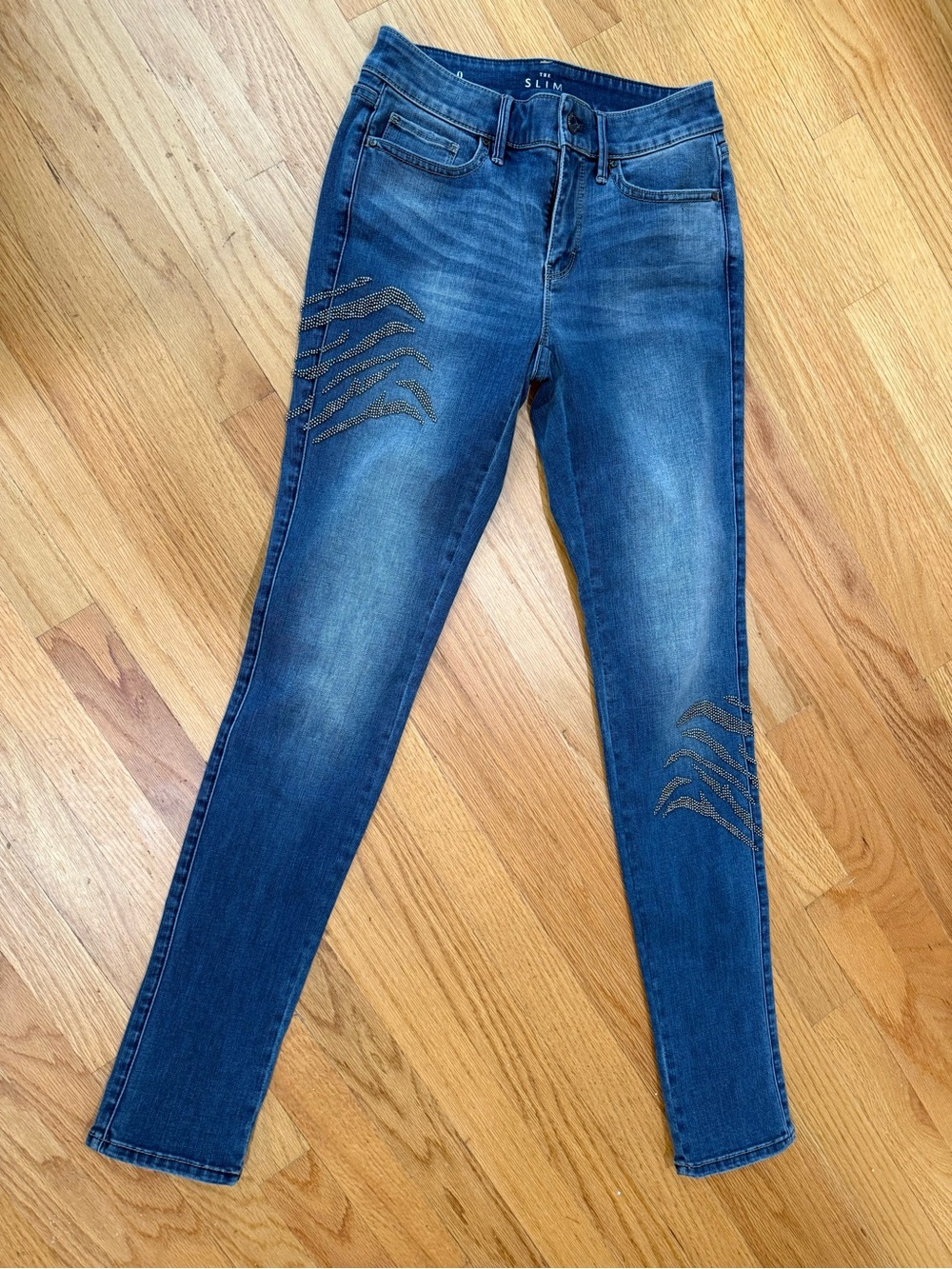 Slim Skinny Jeans with Metallic Accent in Dark Blue